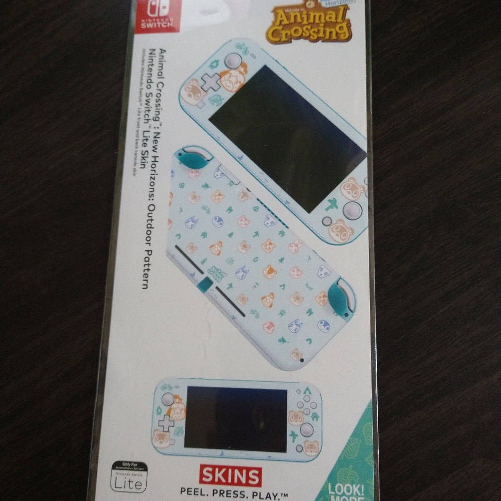 NINTENDO SWITCH SKINS